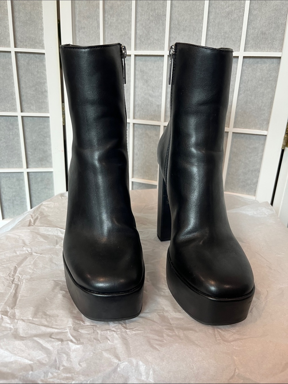 Zara Black Platform Leather Ankle Boots